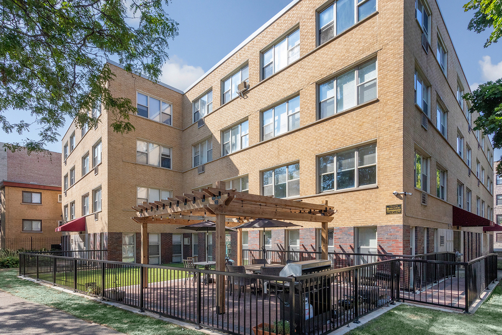 1301 W Estes Avenue - Photo 0