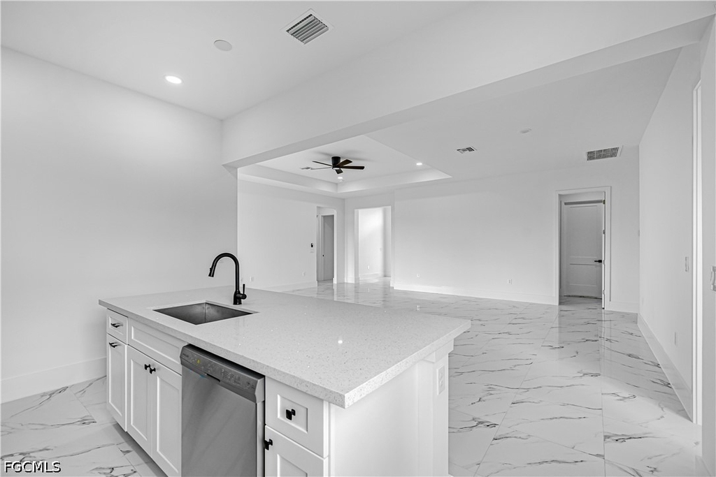 1633 Nw 31st Place - Photo 6