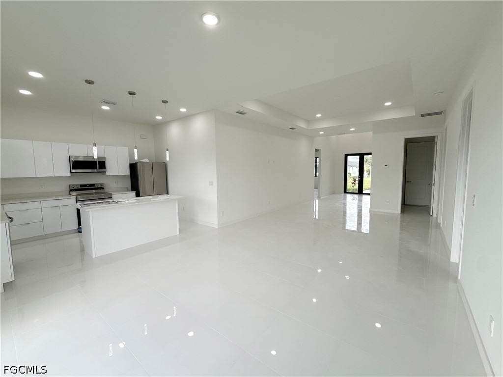 2325 Nw 37th Place - Photo 6