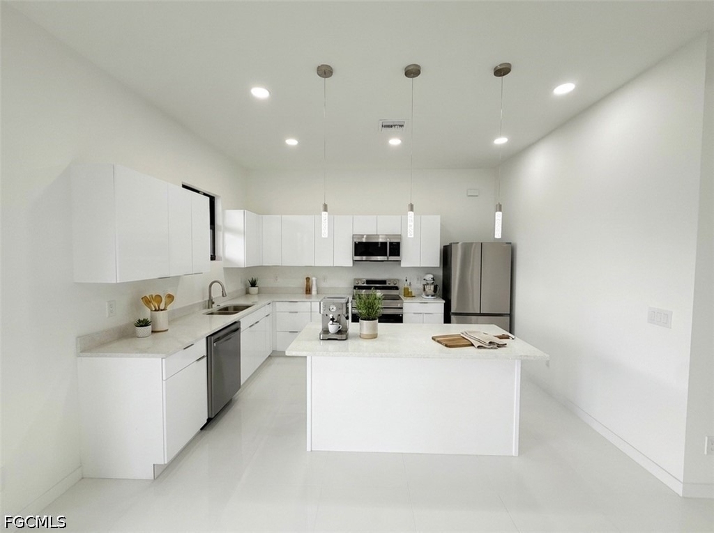2325 Nw 37th Place - Photo 28