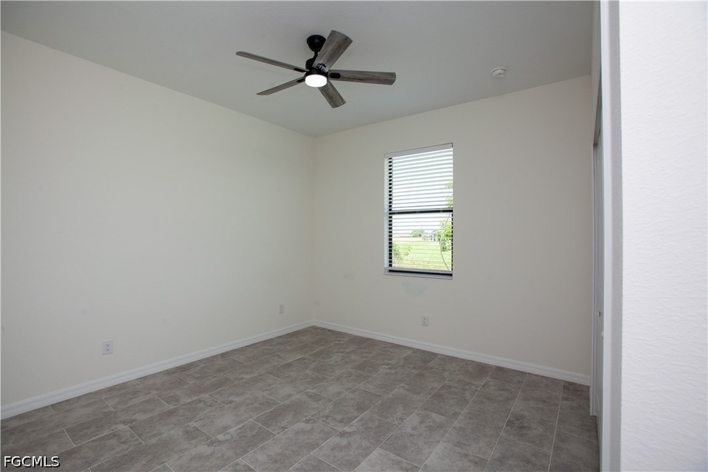 2102 Nw 6th Place - Photo 10