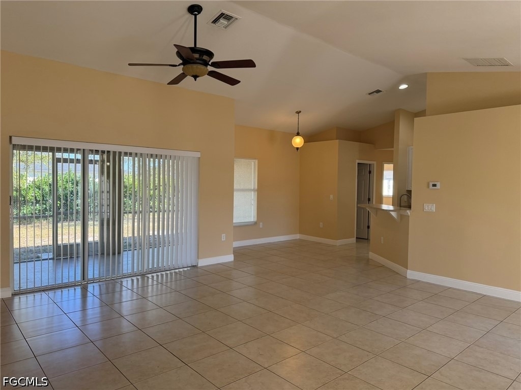 2553 Nw 21st Avenue - Photo 5