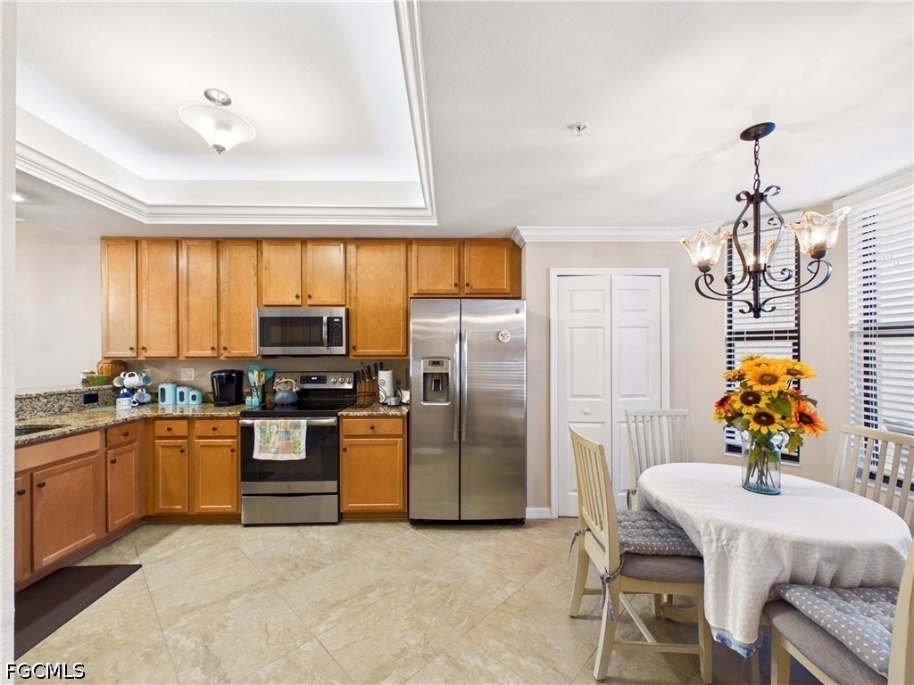 28041 Bridgetown Court - Photo 9