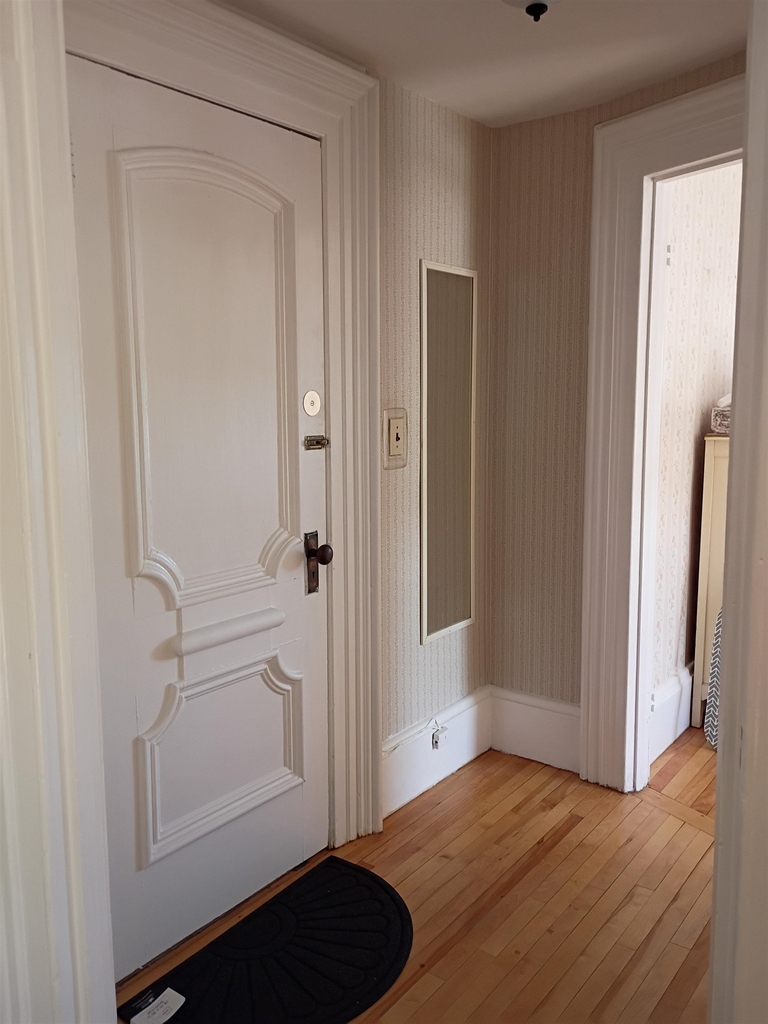 166 Main - Photo 8