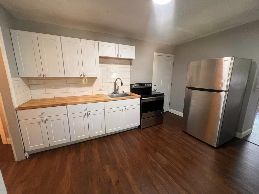 41 Park - Photo 1