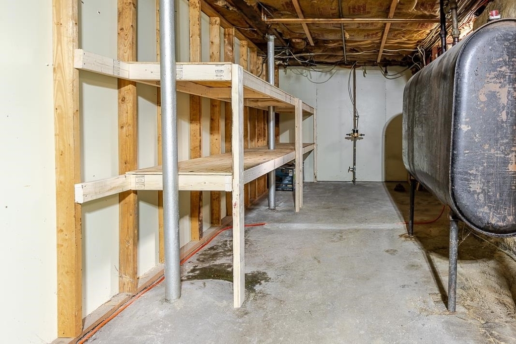 324 Laurel - Photo 16