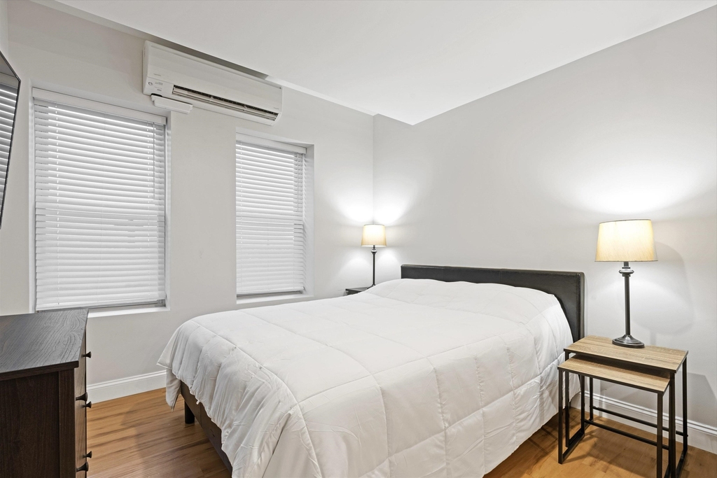 1361 Elm - Photo 13