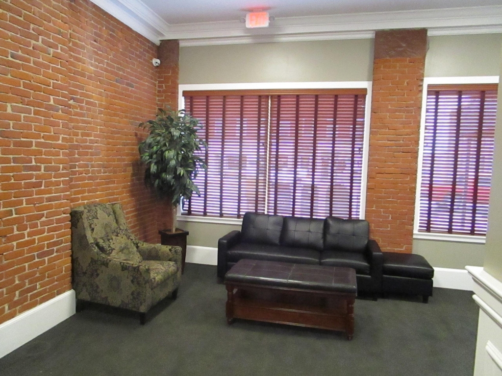1361 Elm - Photo 10