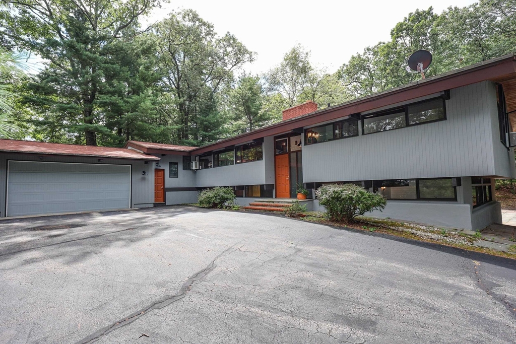 75 Taylor - Photo 0