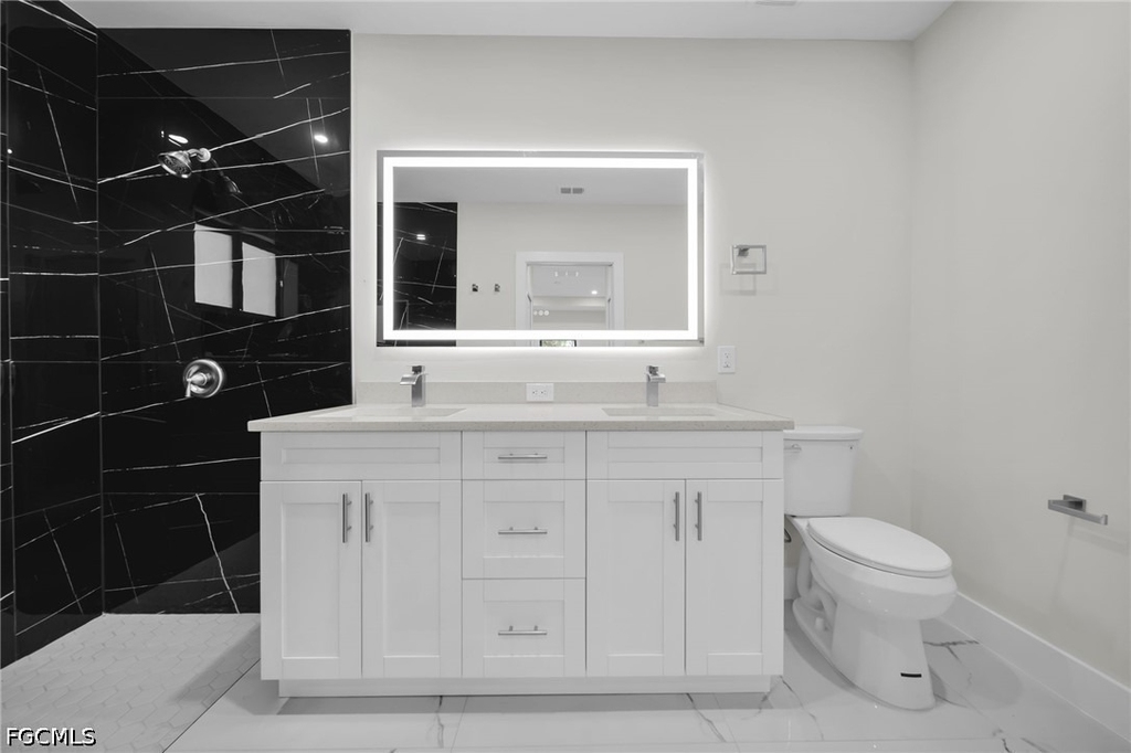 636 Ladd Street - Photo 9