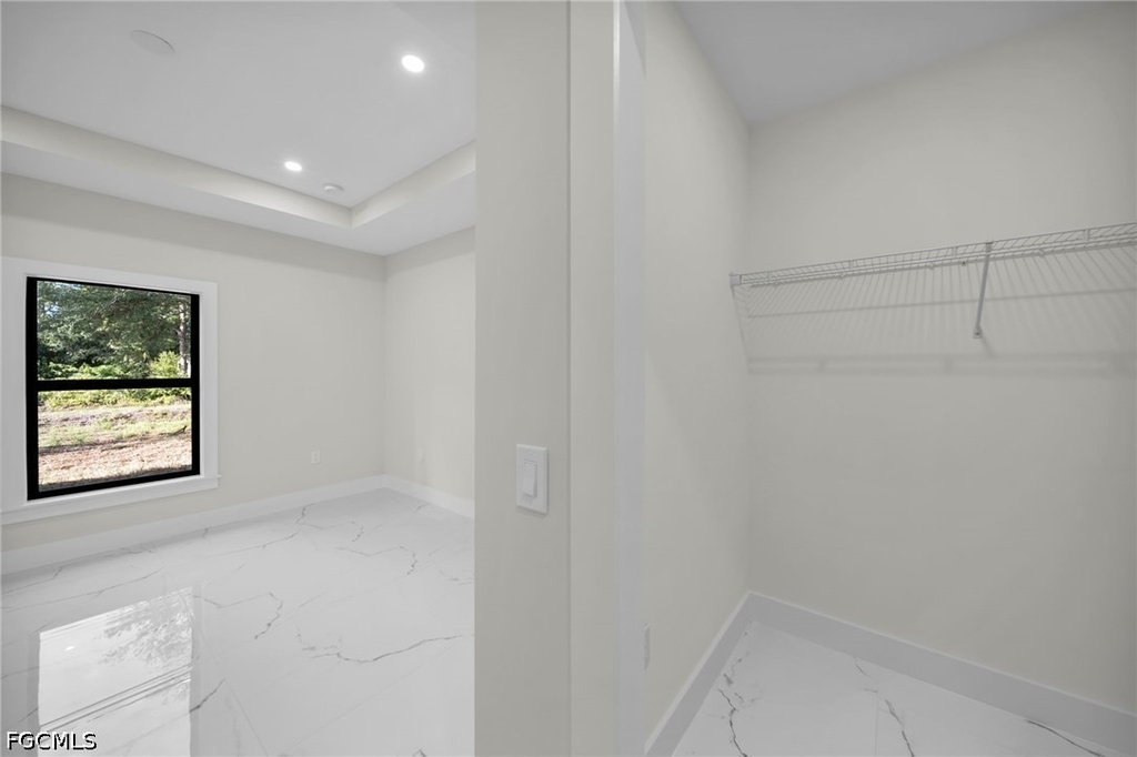 636 Ladd Street - Photo 18