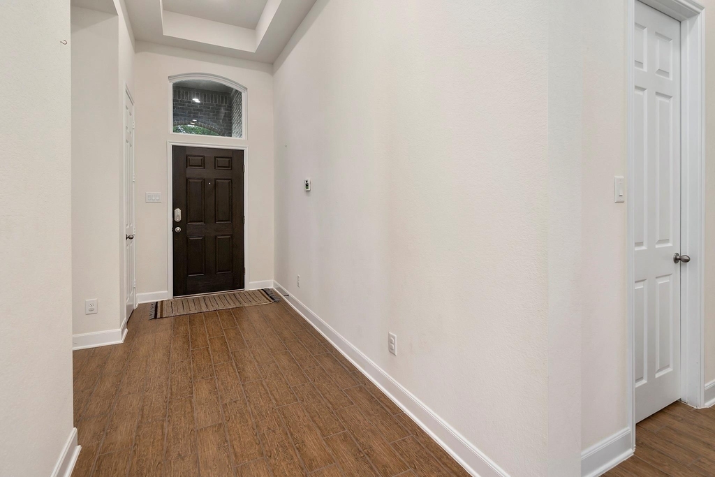 1810 Daly Way - Photo 4
