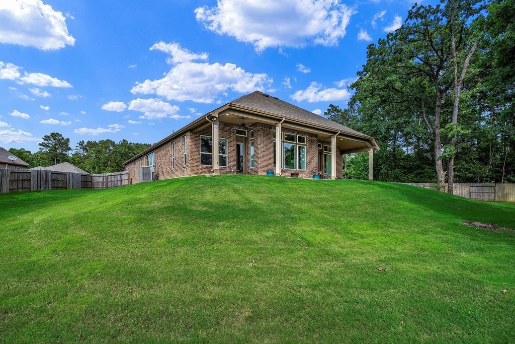 1810 Daly Way - Photo 29