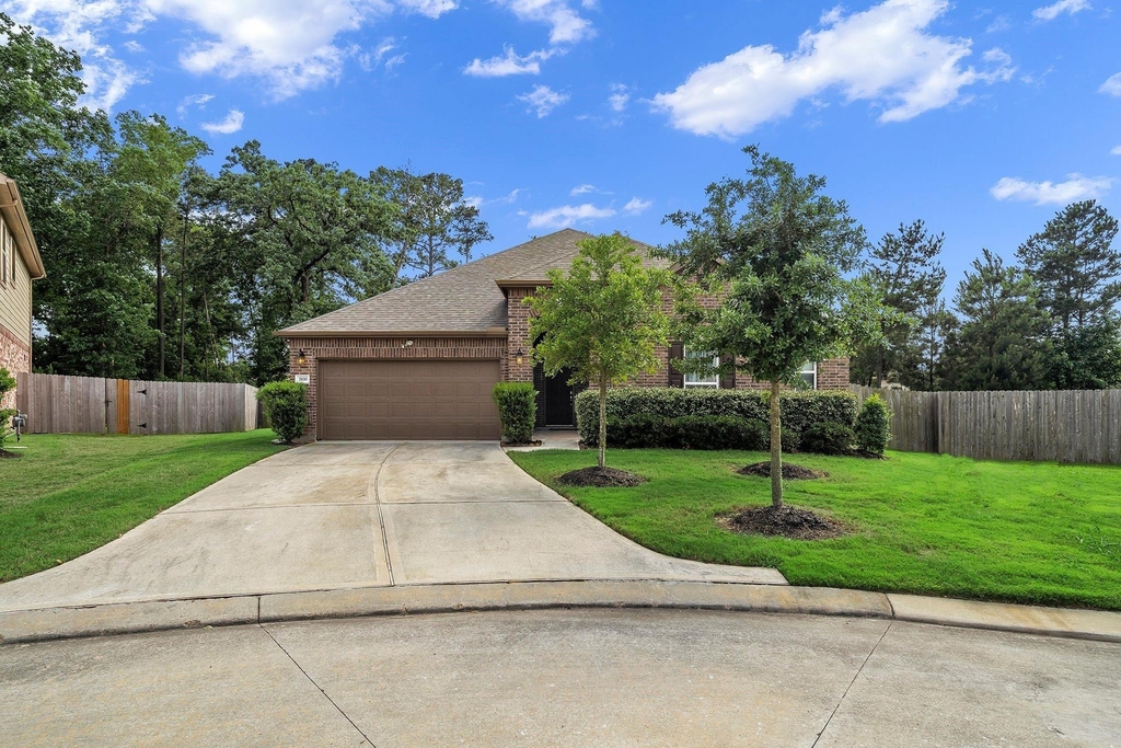 1810 Daly Way - Photo 1