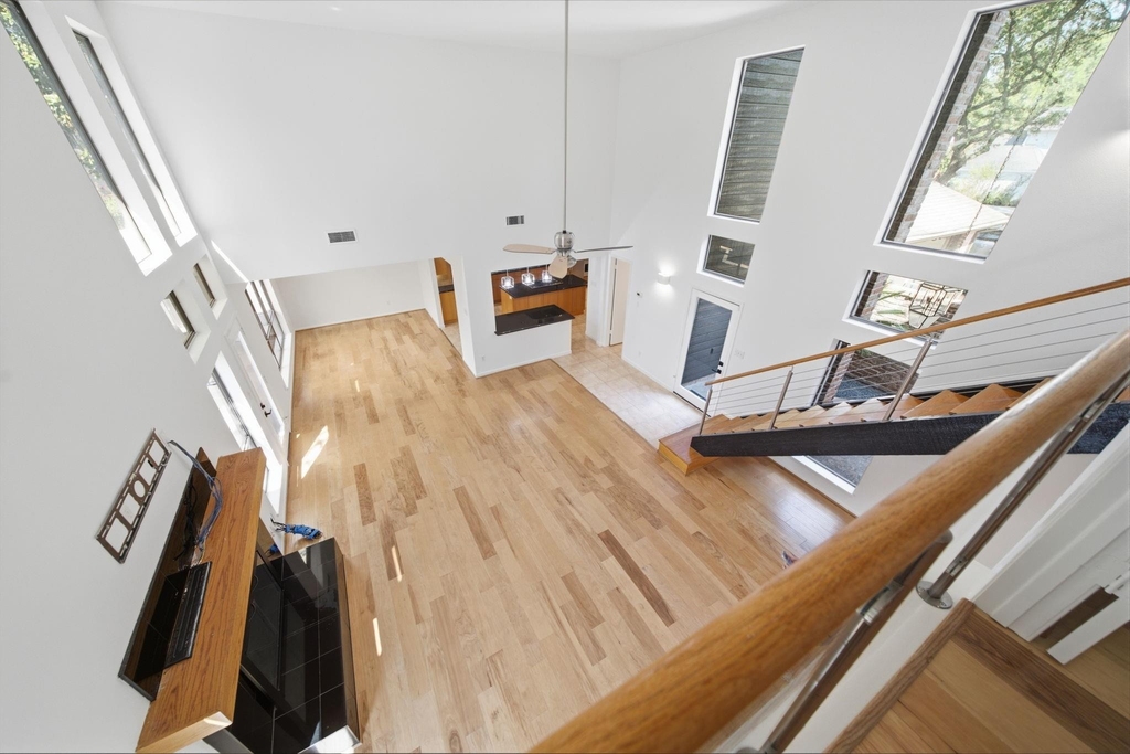 10319 Meadow Lake Lane - Photo 11