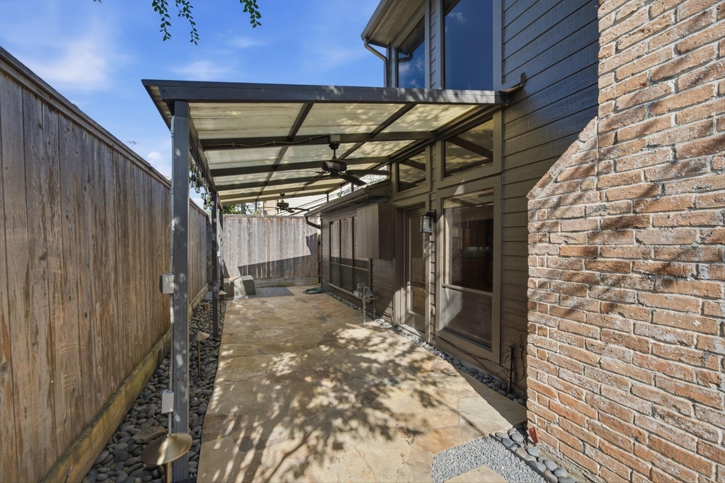10319 Meadow Lake Lane - Photo 28