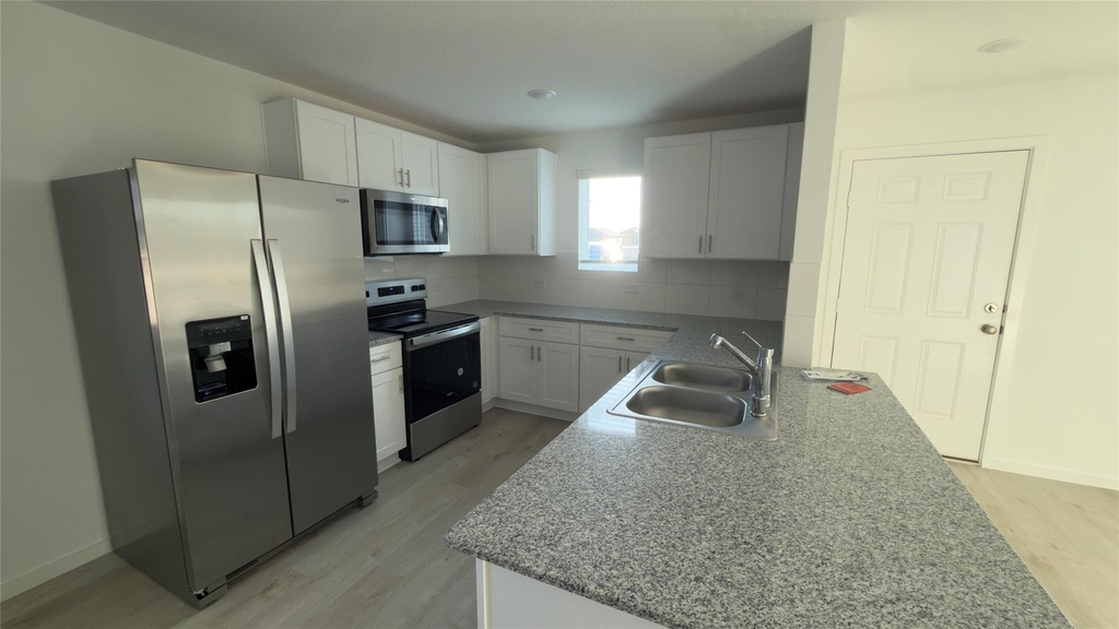30521 Bladnoch Lane - Photo 0