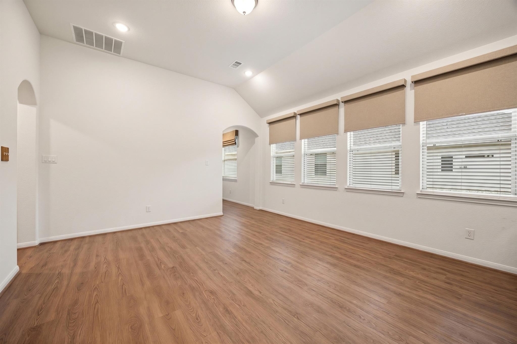10422 Milford Woods Lane - Photo 2