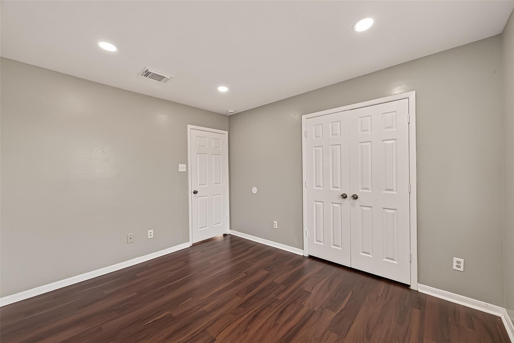 6542 Carly Park Way - Photo 21