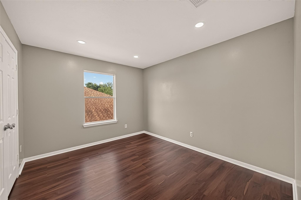 6542 Carly Park Way - Photo 20