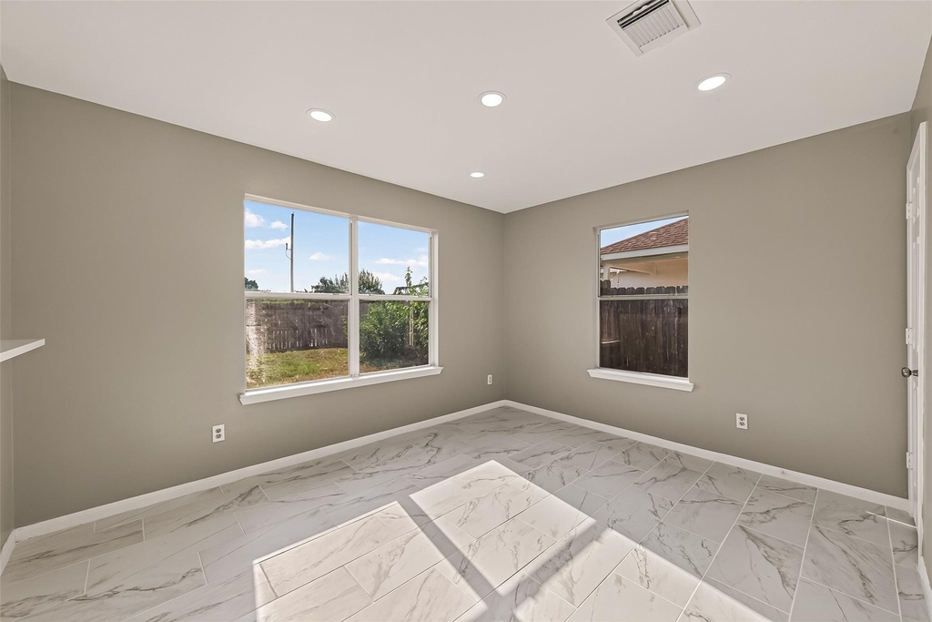 6542 Carly Park Way - Photo 3