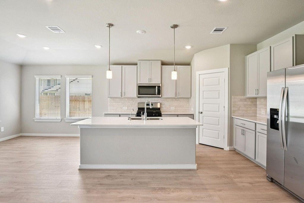 2023 Murphy Ranch Court - Photo 0