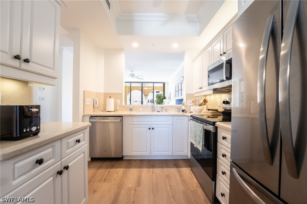 410 Bayfront Place - Photo 2