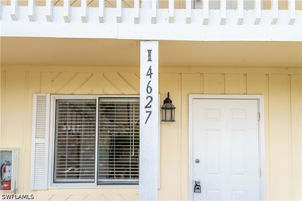 4627 Bayshore Drive - Photo 3