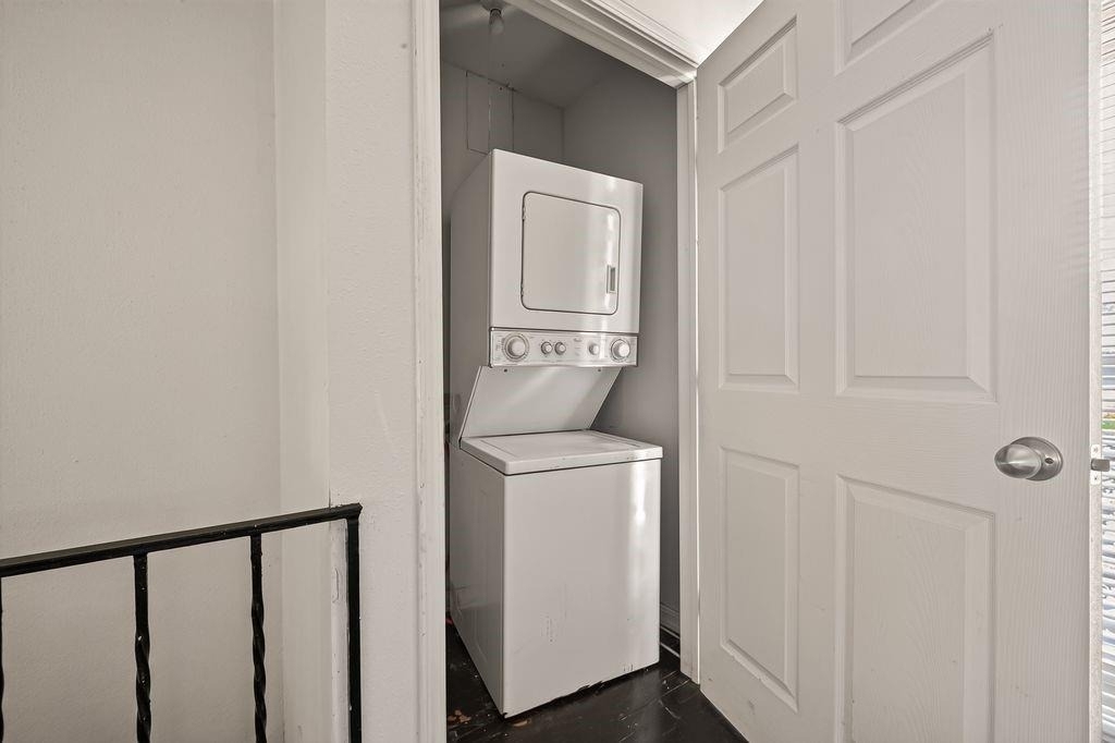 2420 Mcduffie Street - Photo 4
