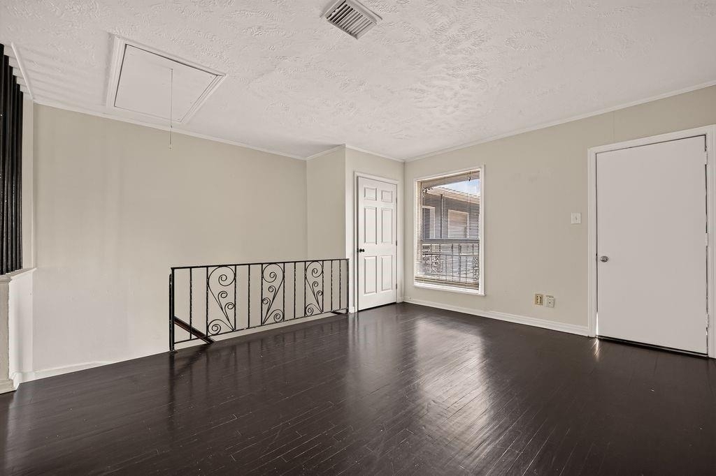 2420 Mcduffie Street - Photo 3