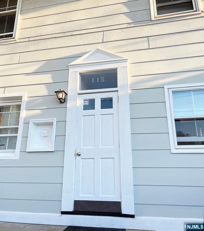 115 Allendale - Photo 1