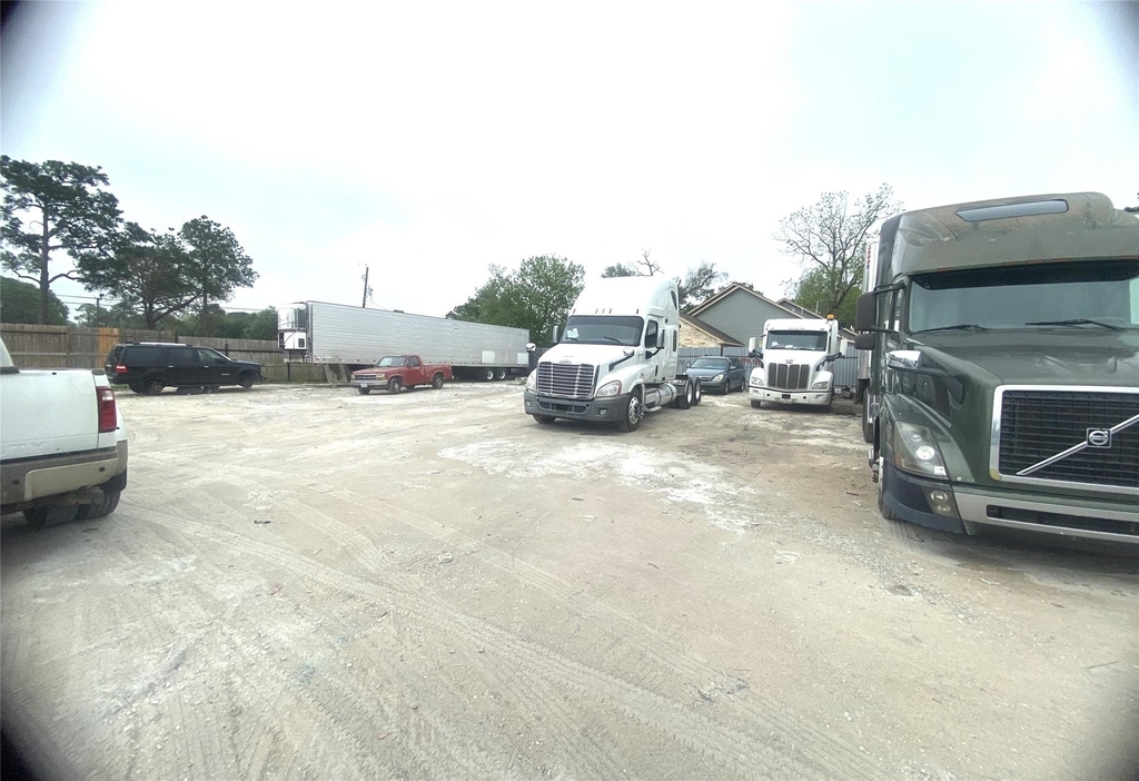 7615 Bonita Street - Photo 4