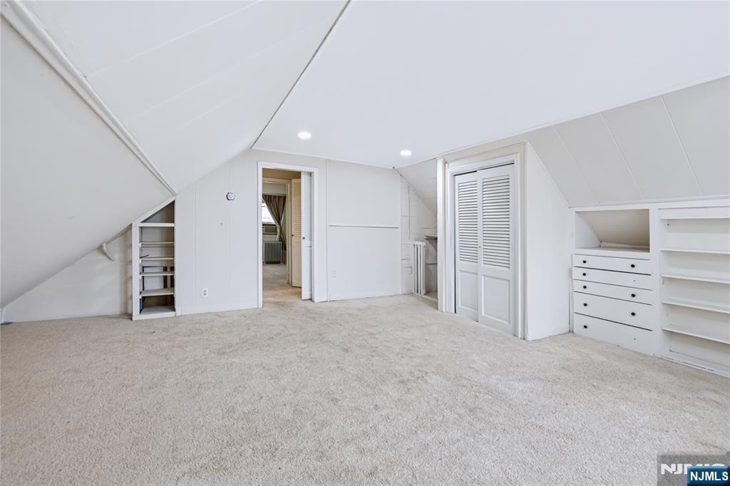 111 Paterson - Photo 1