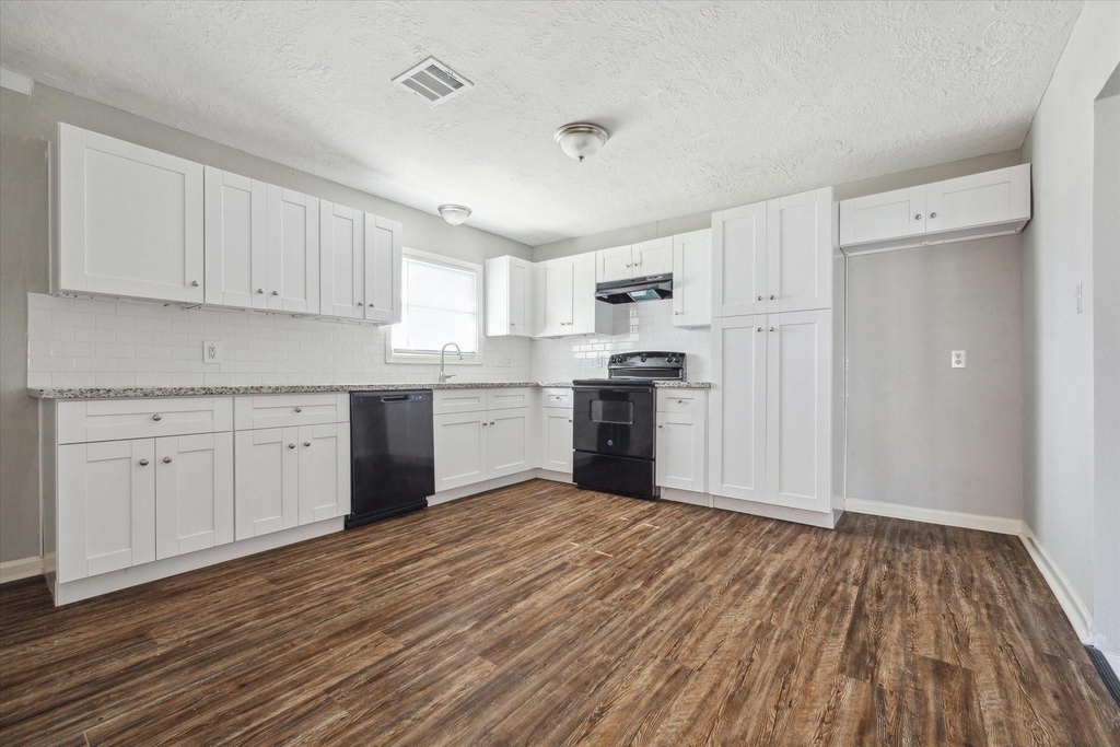 2101 Norman Street - Photo 8
