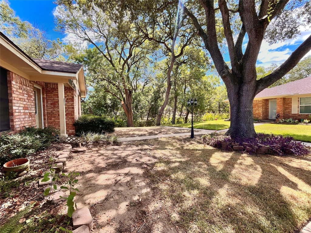 2100 Austin Street - Photo 29