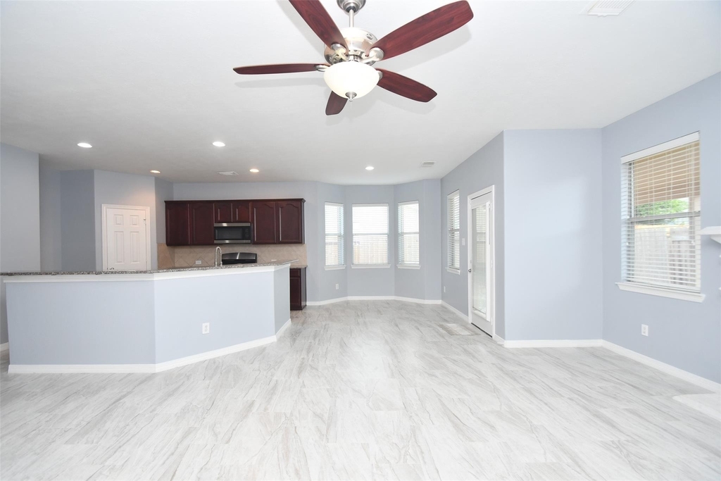 3730 Rocky Ledge Lane - Photo 6