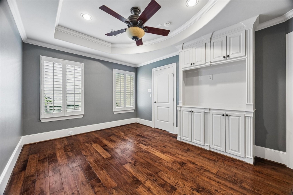 1901 Calumet Street - Photo 25