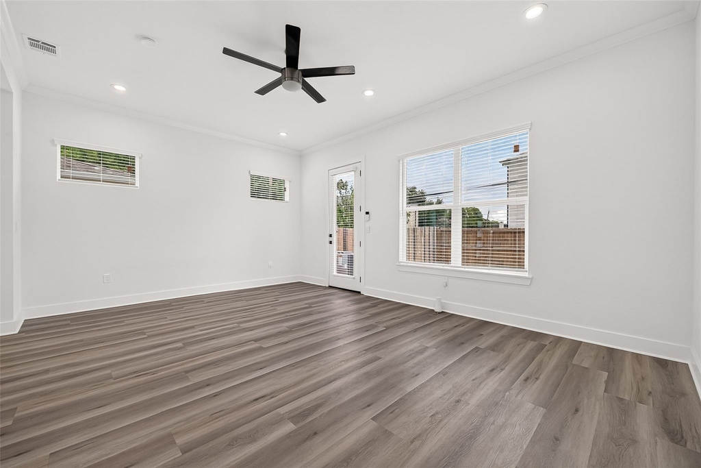 6723 Burkett Street - Photo 3