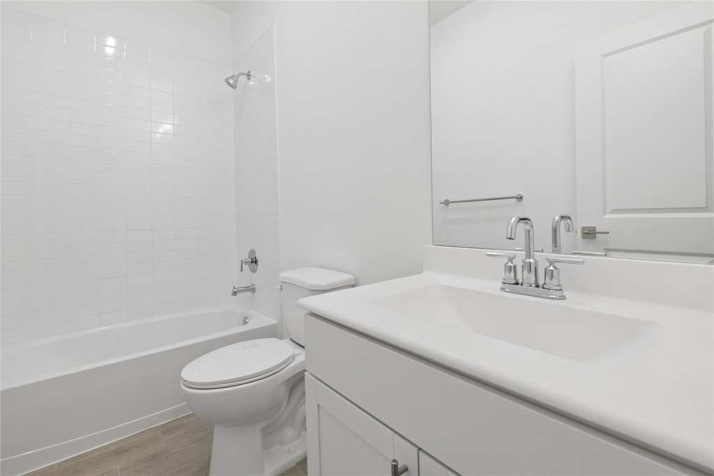 8434 Tranquil Bay Court - Photo 4