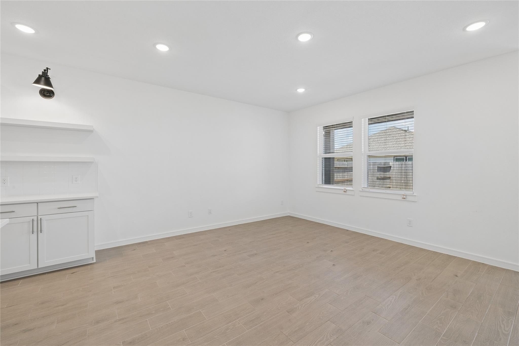 8434 Tranquil Bay Court - Photo 10
