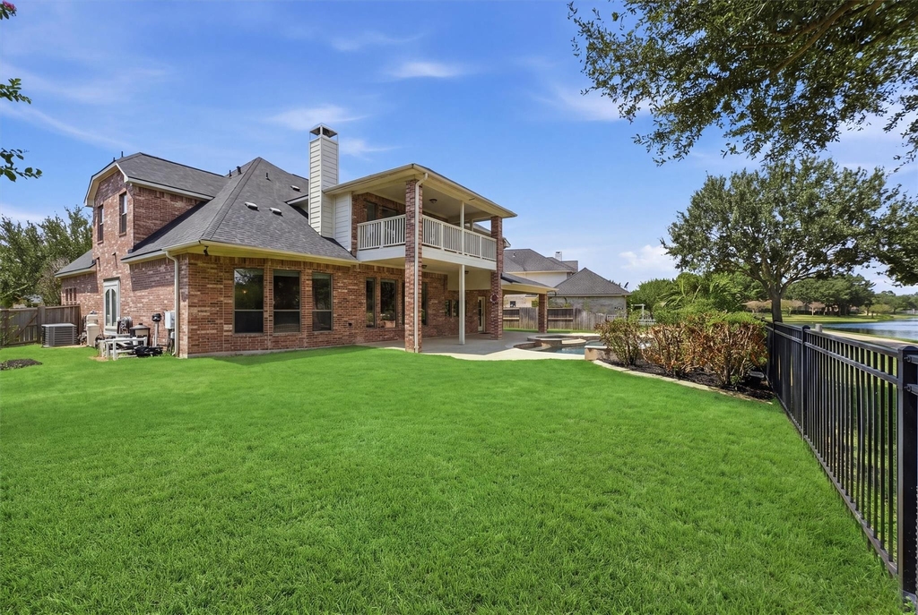 7610 Hampton Bay Lane - Photo 18