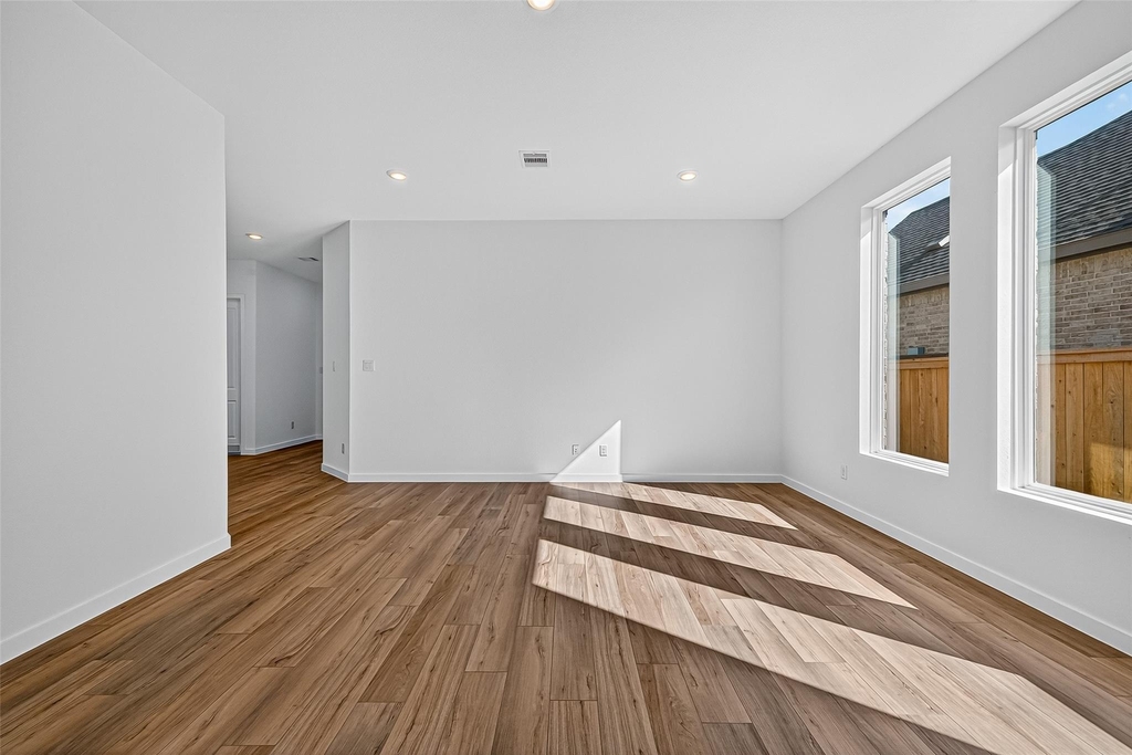 11119 Poplar Tree Dr - Photo 11
