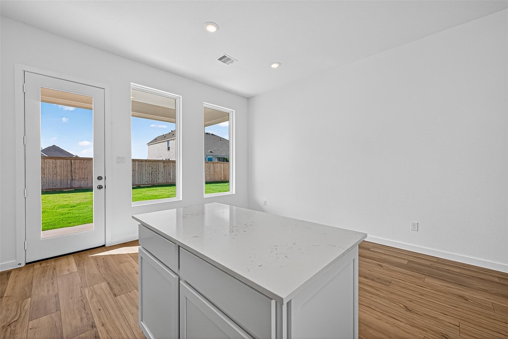 11119 Poplar Tree Dr - Photo 14