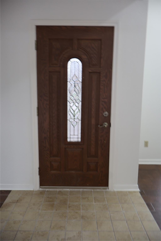 9911 Sagegreen Drive - Photo 3