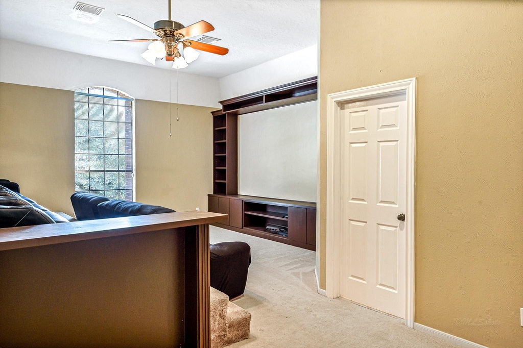 21410 Ganton Drive - Photo 40