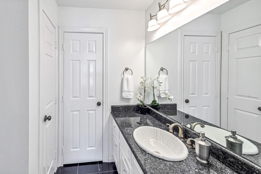 21410 Ganton Drive - Photo 36