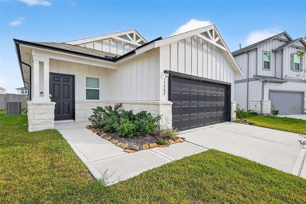17902 Slurry Rake Lane - Photo 1