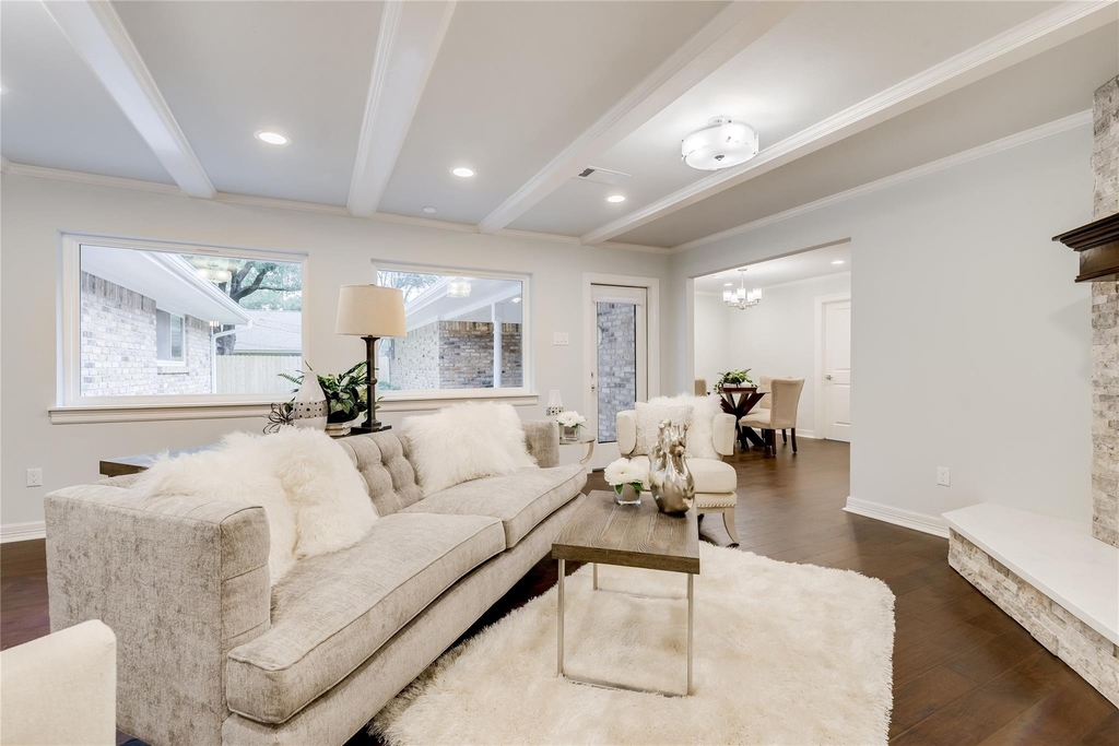 1010 Thornton Road - Photo 6