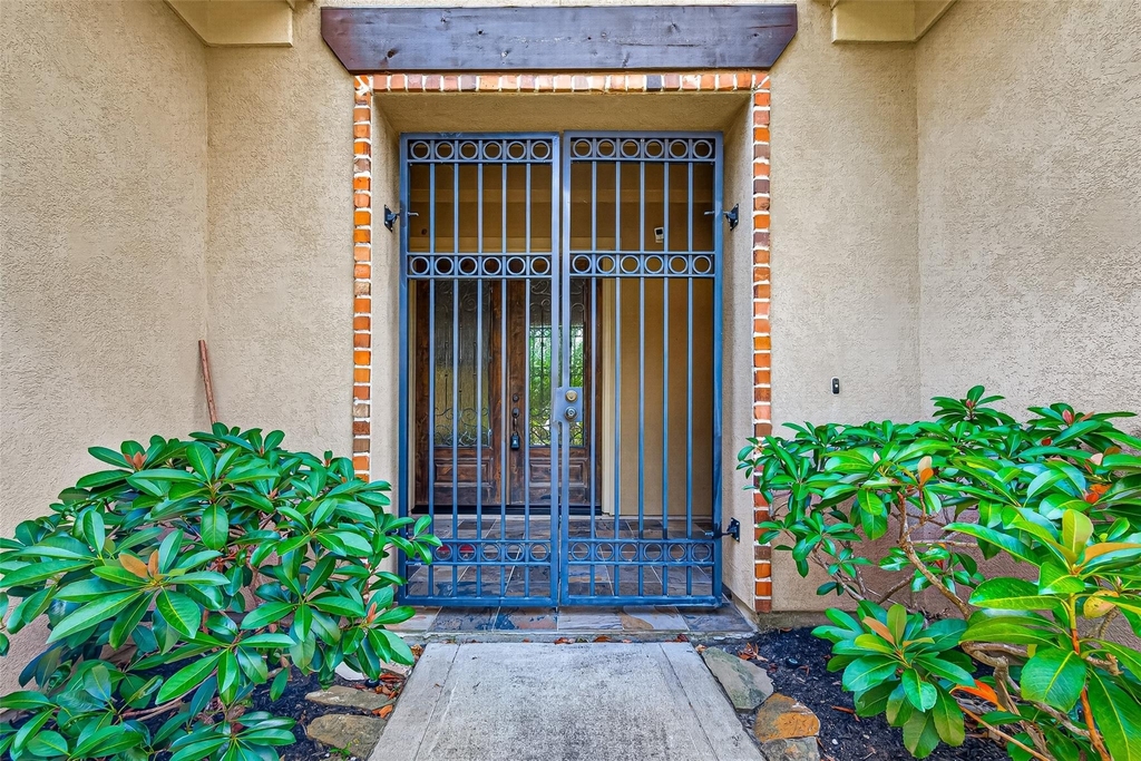 17803 Hayward Hill Drive - Photo 3