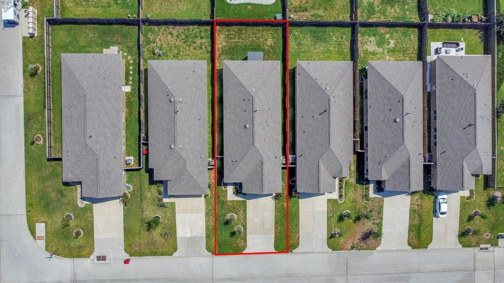 18518 Hilltop Climb Drive - Photo 31